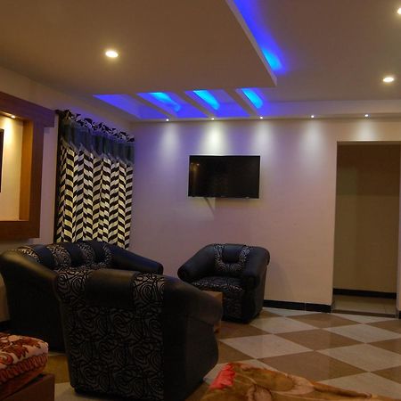 Ezhil Residency Hotel Kodaikanal Exterior photo