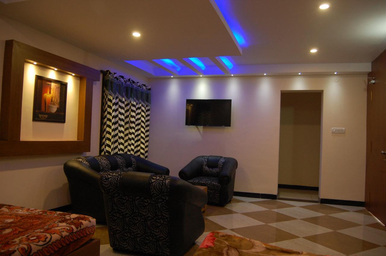 Ezhil Residency Hotel Kodaikanal Exterior photo