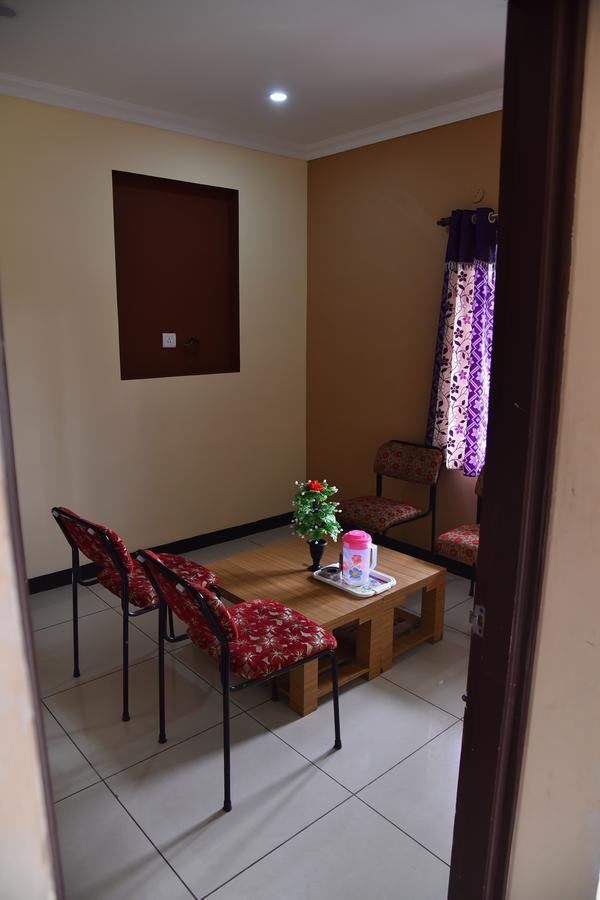 Ezhil Residency Hotel Kodaikanal Exterior photo